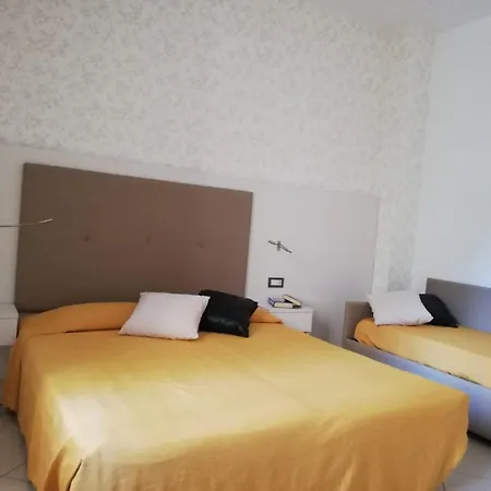 Hotel Metropol فندق 3*