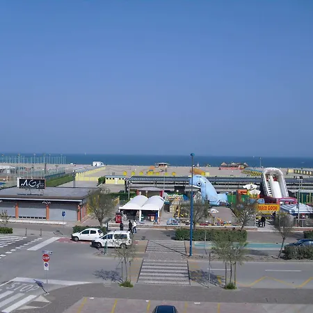 Hotel Metropol فندق 3*