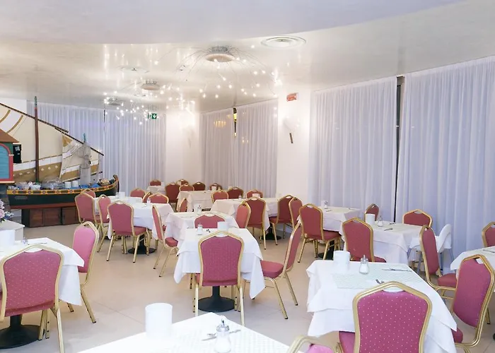 Hotel Metropol Hotel 3*