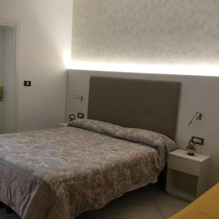 Hotel Metropol 3* Sottomarina